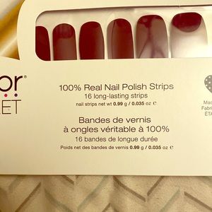 Color street nail polish strips